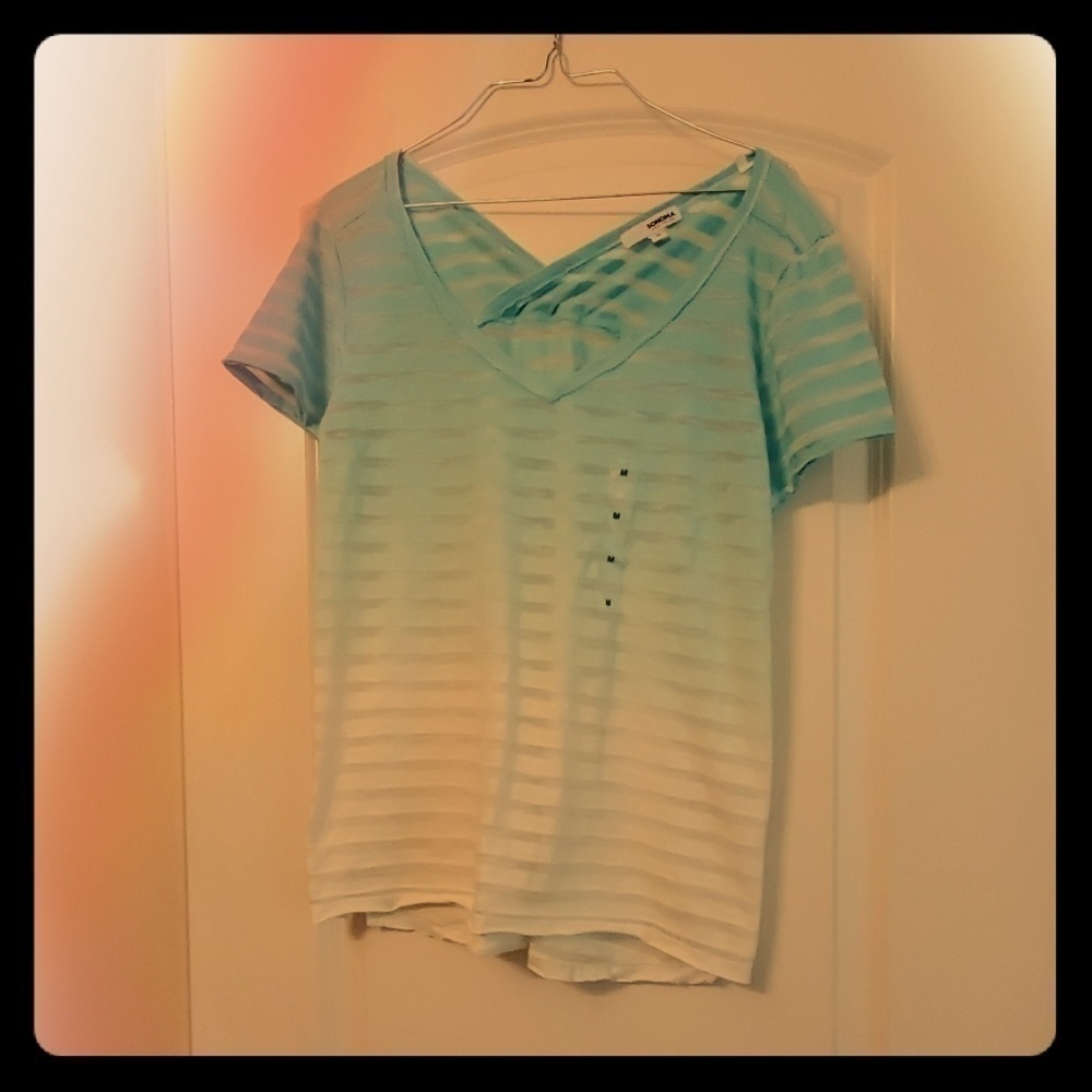 𝅺TWO toned shirt